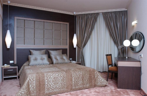 Regency Palace Hotel image 12